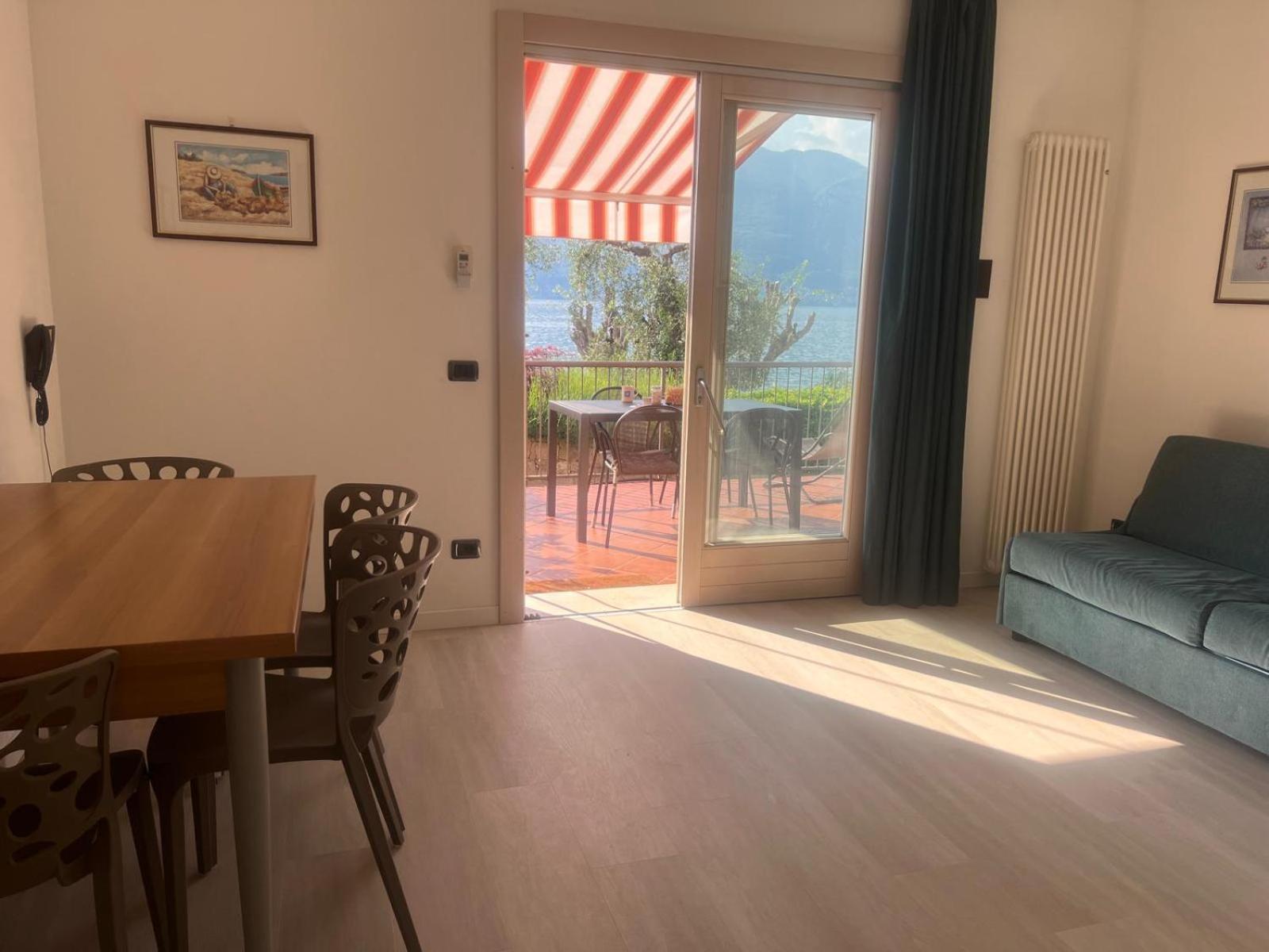 Residence Villa Al Lido Brenzone sul Garda Buitenkant foto
