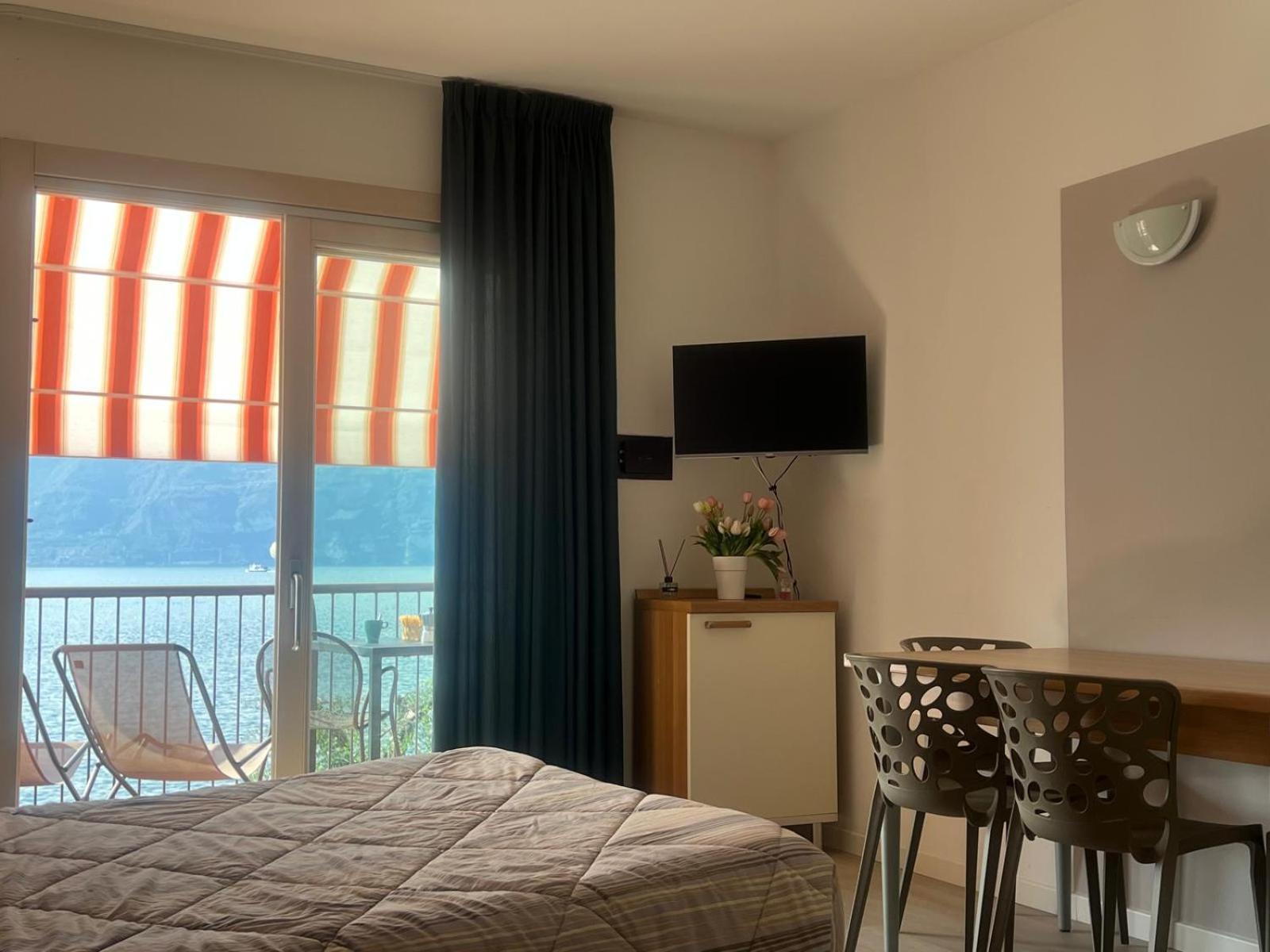 Residence Villa Al Lido Brenzone sul Garda Buitenkant foto