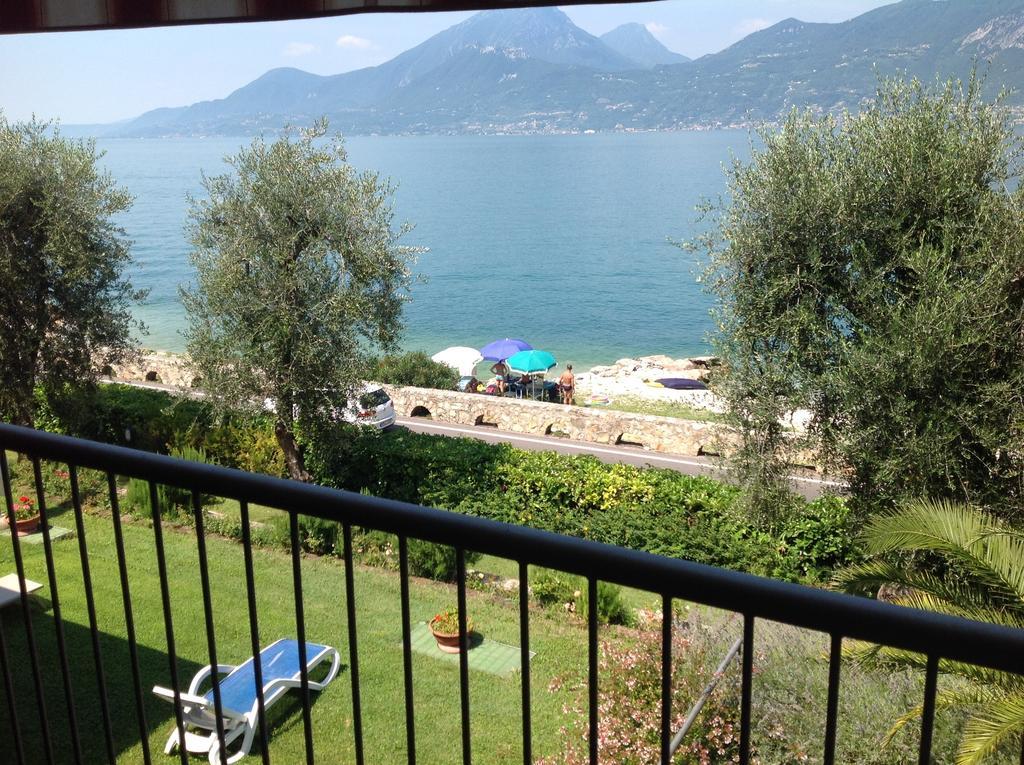 Residence Villa Al Lido Brenzone sul Garda Kamer foto